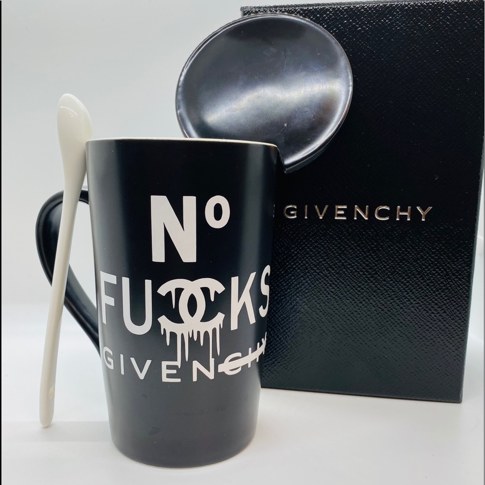 Tea/coffee mug w/Lid & Spoon